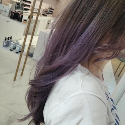 Colour 1